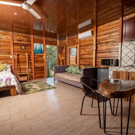 Cabanas Los Jobos